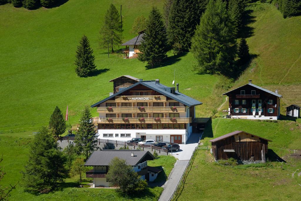 Hotel Alpenrose Гаргеллен Екстер'єр фото