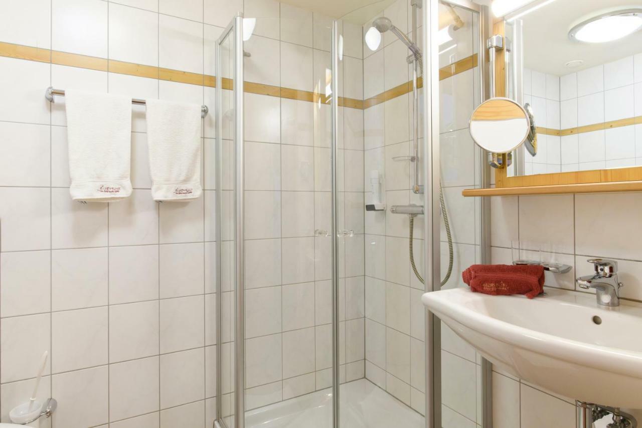 Hotel Alpenrose Гаргеллен Екстер'єр фото