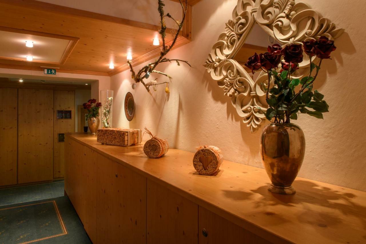 Hotel Alpenrose Гаргеллен Екстер'єр фото